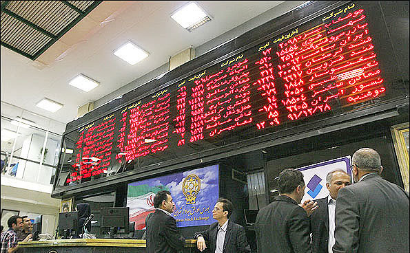 دوشنبه ۲۸ آبان | قیمت‌ها در بورس افزایشی شد