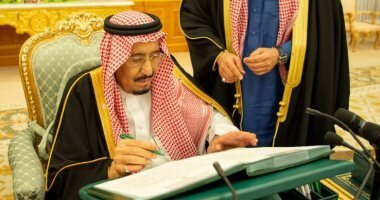 ملک سلمان بالاترین بودجه تاریخ عربستان را تصویب کرد