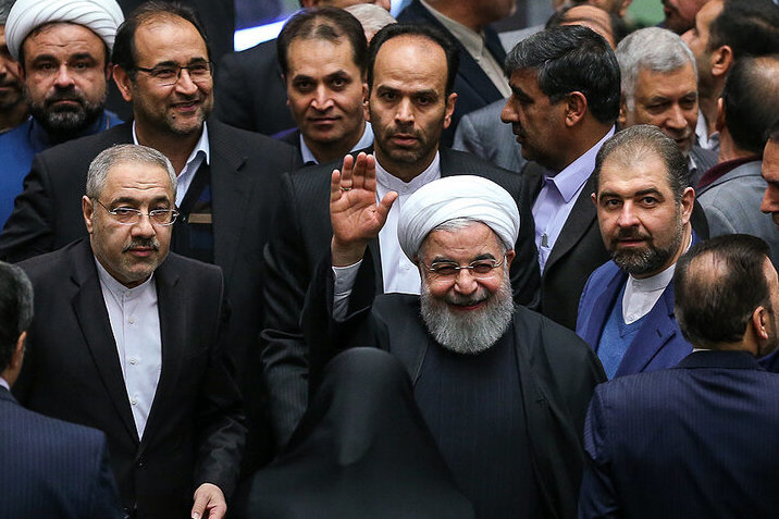 روحانی: امیدوارم بودجه ۹۸ را بهمن از مجلس تحویل بگیریم