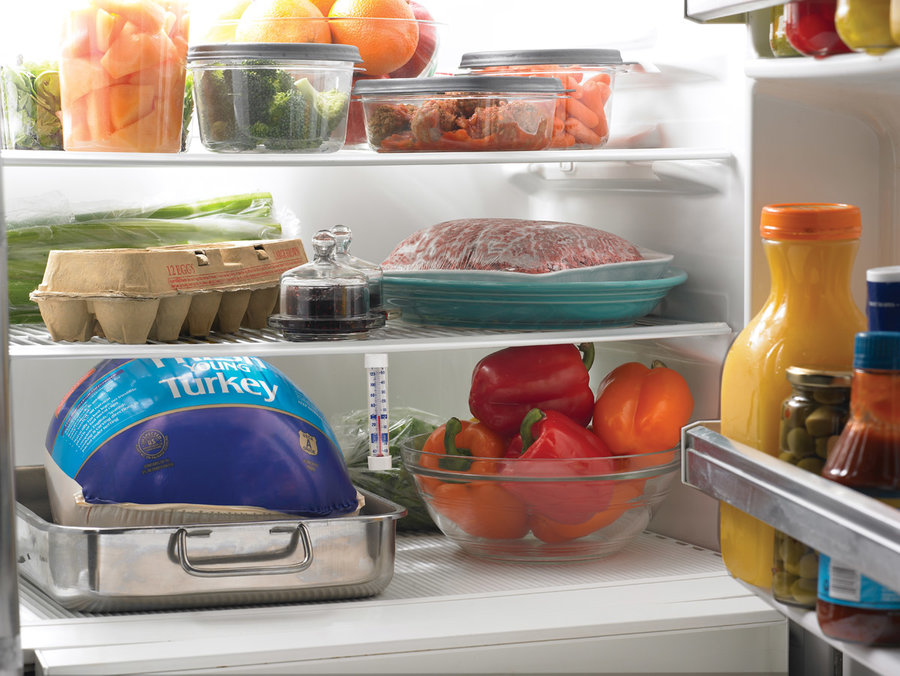 نکته بهداشتی: نگهداری غذاها در یخچال