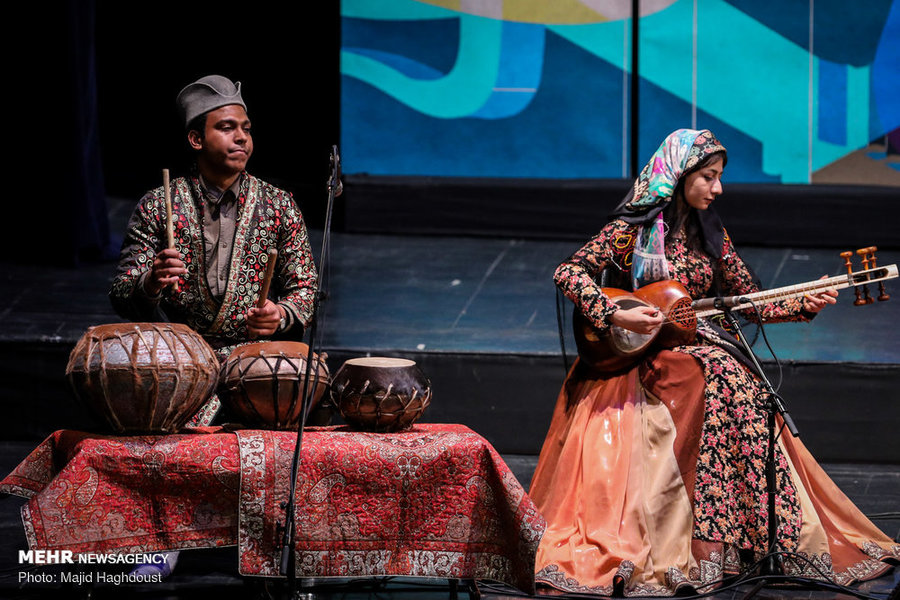 مراسم اختتامیه سی و چهارمین جشنواره موسیقی فجر