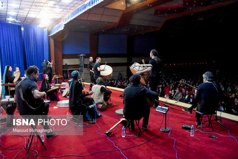 کنسرت گروه رستاک در سمنان
