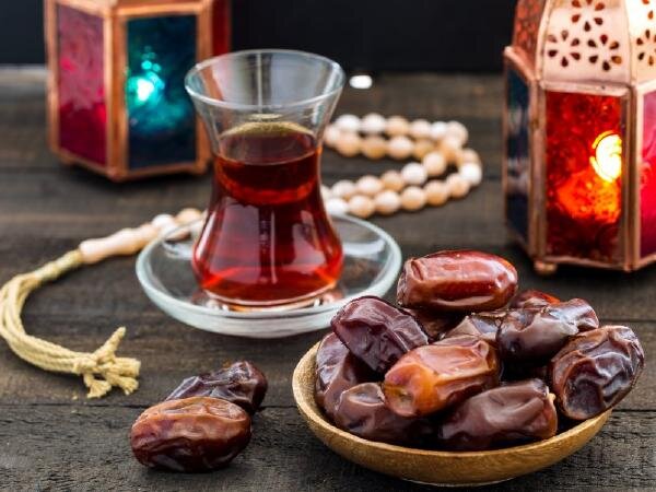 آشنایی با فواید مصرف خرما در ماه مبارک رمضان