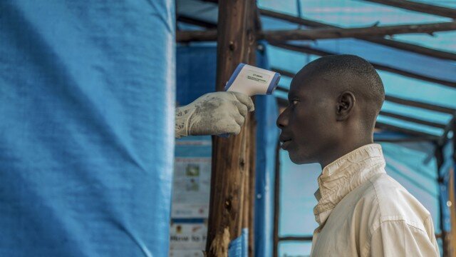 شیوع ابولا هنوز به مرحله تهدید جهانی نرسیده است