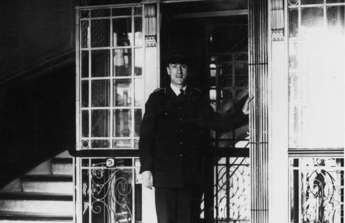 تصاویر واقعی از شغلهای منسوخشدهای که اسم آنها را هم نشنیدهاید