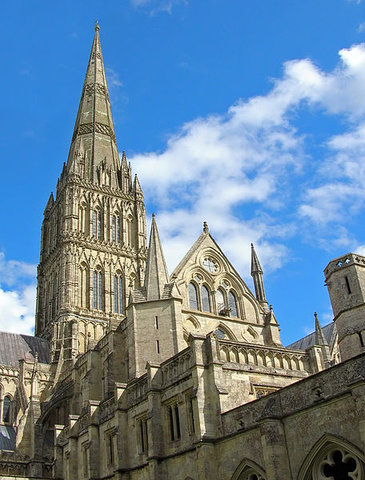 معماری گوتیک انگلستان در کلیسای سالزبری