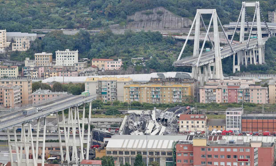سقوط پل در جنوا