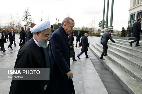 سفر رییس جمهور به ترکیه - استقبال رسمی رجب طیب اردغان از حسن روحانی در انکارا