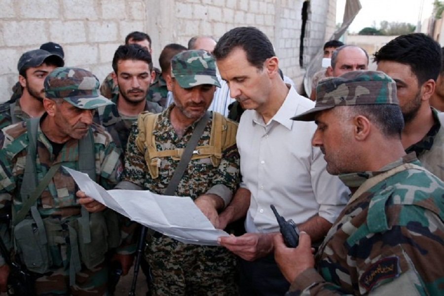 بشار اسد در جمع نظاميان سوريه