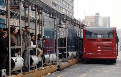 ۲۳ فروردین؛ ازدحام در خطوط پرمسافر اتوبوسرانی پایتخت