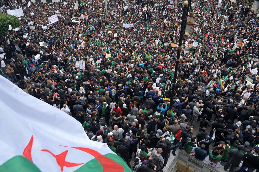 تظاهرات در الجزاير