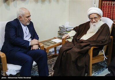 دیدار محمدجواد ظریف وزیر امور خارجه با آیت‌ الله صافی گلپایگانی