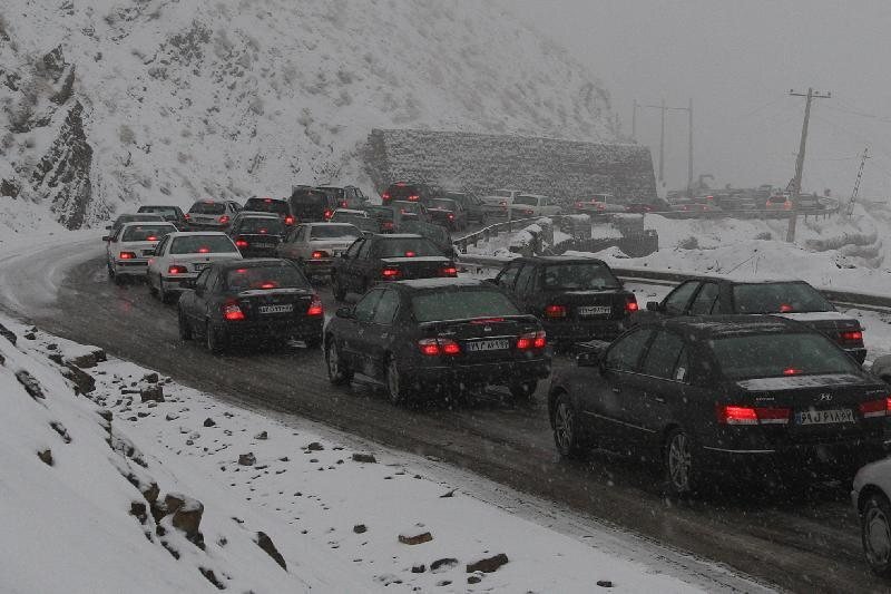 ترافیک در جاده های برفی مازندران
