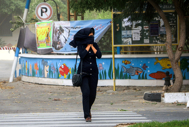 باد شديد در تهران