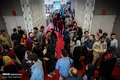 سومین روز سی و هفتمین جشنواره جهانی فیلم فجر