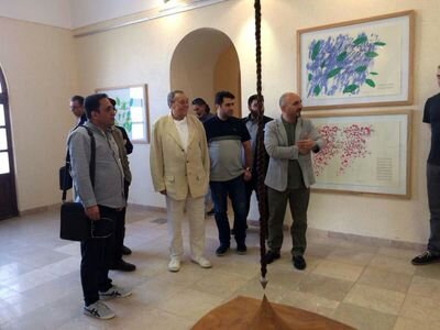 نمایشگاه کرنش به حافظ از گونتر اوکر در موزه هنرهای معاصر کرمان