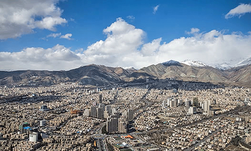 افزایش موقتی غلظت آلاینده ازن در هوای تهران