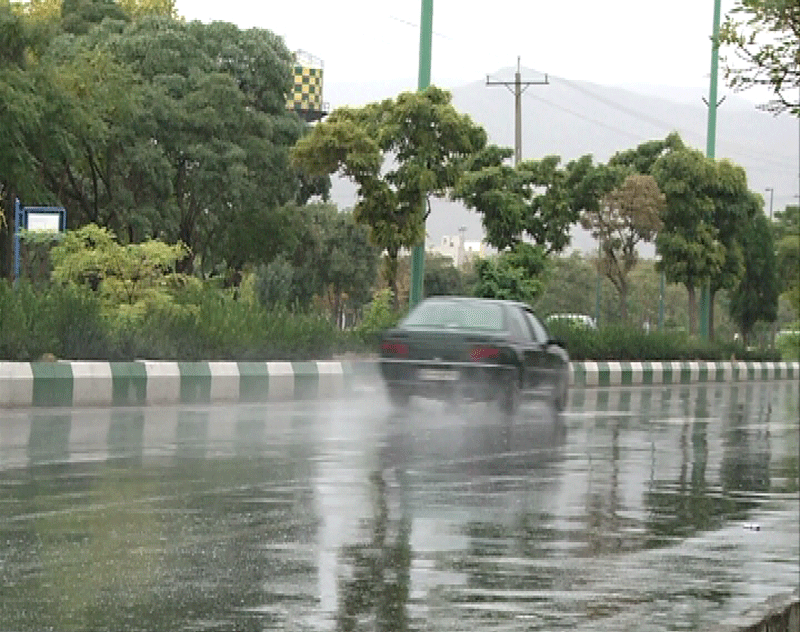احتمال رگبار باران در تهران و برخی استان‌ها