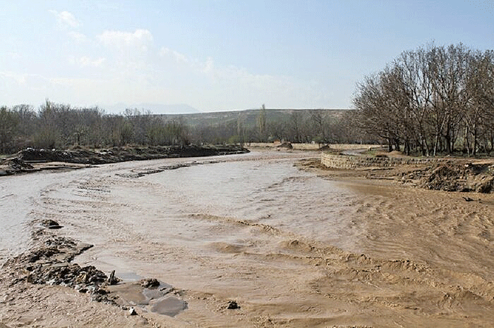 احتمال سیلابی شدن ناگهانی رودخانه‌ها در برخی مناطق کوهستانی