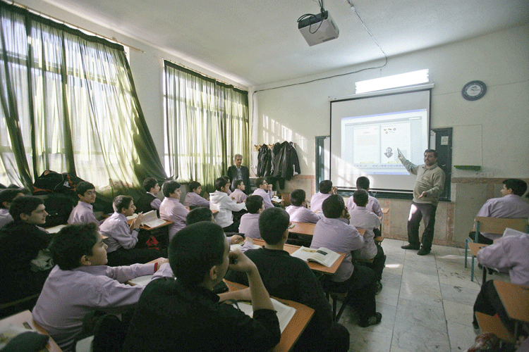 دانش‌آموزان اصفهانی در مدارس غیردولتی