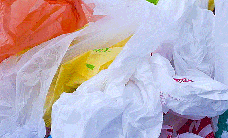 منع استفاده از پلاستیک‌ یک‌بار مصرف در کانادا