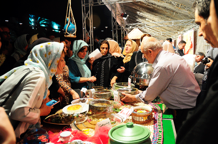 برگزاری جشنواره غذا در رشت