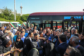 رونمایی از ناوگان جدید اتوبوس و مینی‌بوس درون شهری با حضور شهردار تهران