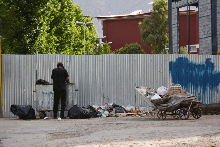 زباله‌گردی در شهر کرمانشاه