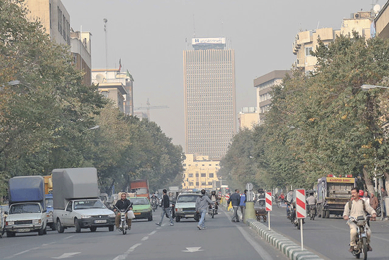 افزایش غلظت ازن در هوای تهران طی بعد از ظهر امروز