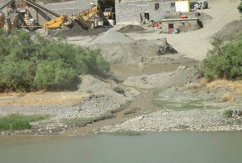 برداشت شن و ماسه از رودخانه‌های فصلی یزد ممنوع است