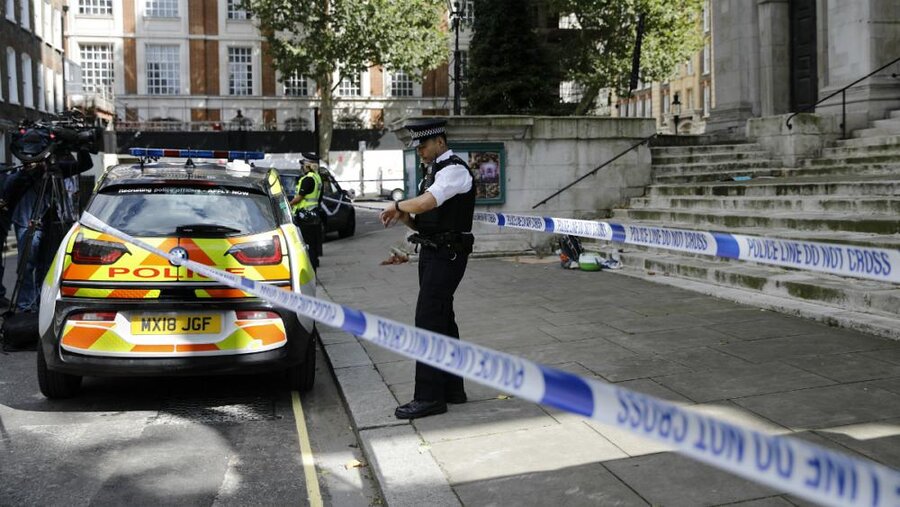 حمله با چاقو مقابل وزارت کشور بریتانیا یک زخمی بر جای گذاشت