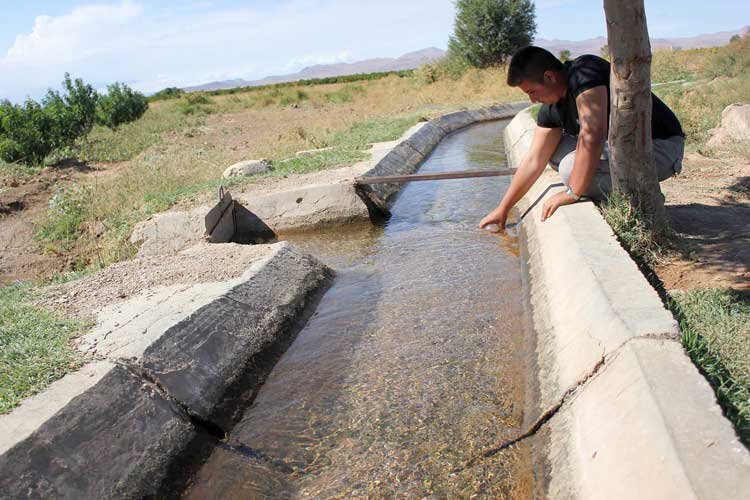 افت سالانه 77 سانتیمتری منابع آب در زنجان