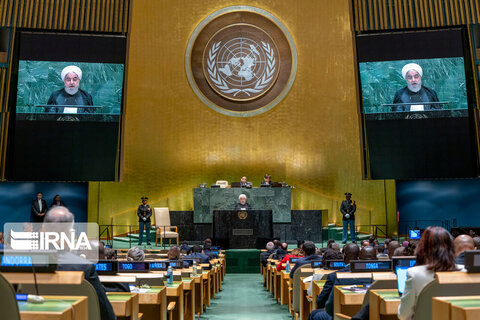 تصاویر سخنرانی رئیس ‌جمهوری اسلامی ایران در مجمع عمومی سازمان ملل متحد