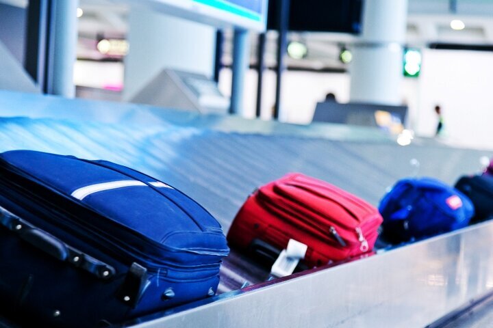 سفر - مسافرت - فرودگاه - چمدان