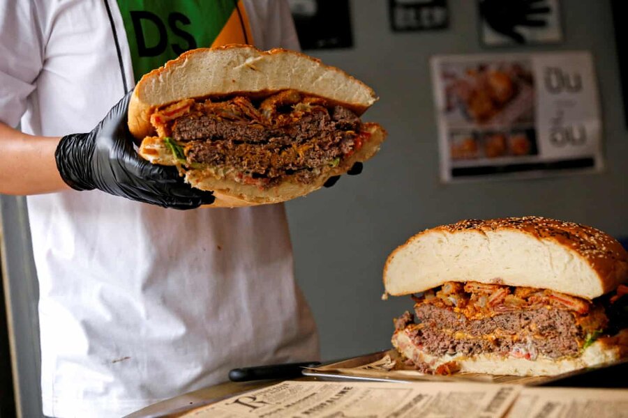 عکس روز: بزرگترین برگر تایلند burger