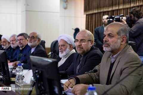 جلسه مجمع تشخیص مصلحت نظلم
