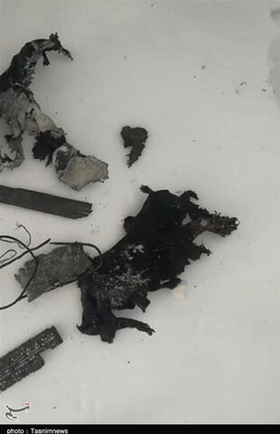 قطعات و وسایل کشف‌شده از محل سقوط هواپیمای میگ۲۹ ارتش