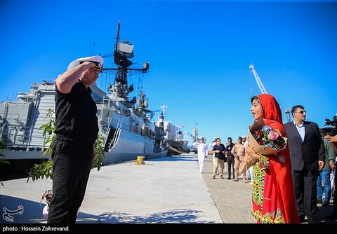 استقبال ایرانی از نظامیان چینی و روسی
