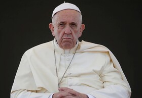 عکس | دعای پاپ در باران برای رهایی جهان از شر کرونا