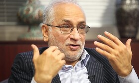 واکنش به نظر مرعشی درباره اختیارات رئیس جمهور و رهبری