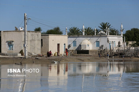 روستاهای زیادی در سیستان و بلوچستان زیر آب رفته‌اند