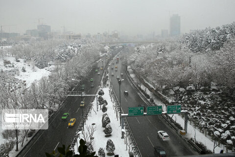 بارش برف روز یکشنبه در تهران