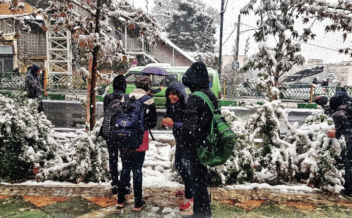 برف - مدارس - دانش آموزان - تعطیل