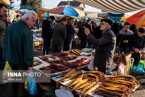 بازار محلی «تولم‌شهر» صومعه‌سرا