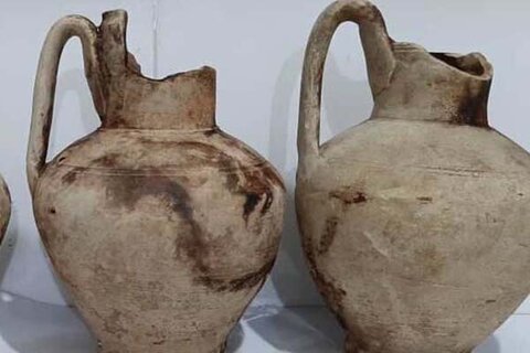 3 کوزه سفالی قدیمی در ورامین کشف شد