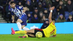 عکس | لایو مشترک علیرضا جهانبخش با خواننده لس آنجلسی