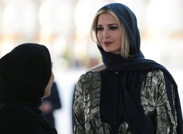 ایوانکا ؛ دختر ترامپ در بازدید از مسجد بزرگ شیخ زاید ابوظبی