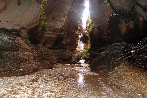غار زینگان مهران
