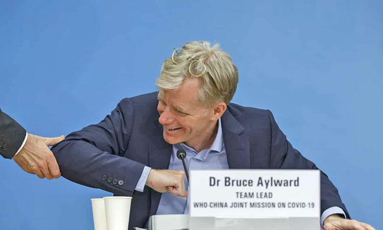 بروس ايلوارد نماينده ويژه بهداشت جهاني براي مبارزه با كرونا