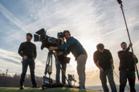 زنگ خطر کرونا در سینما و تلویزیون خاموش است | پروژه‌هایی که به کار خود ادامه می‌دهند